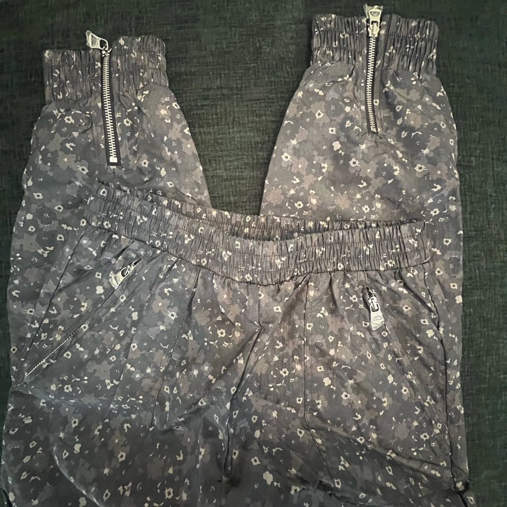 Varley Joggers Beckett Pants Anthropologie Size Small - Picture 8 of 13
